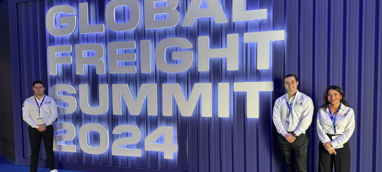 agente de carga en México
freight forwarder en México
agente de carga en CDMX
agente de carga en Monterrey
agente de carga en Guadalajara
empresa de logística en México
servicios logísticos en México
operador logístico en México
flete marítimo internacional en México
transporte marítimo México China
importación marítima a México
exportación marítima desde México
carga marítima FCL México
carga marítima LCL México
consolidado marítimo México
logística puerto Manzanillo
logística puerto Lázaro Cárdenas
logística puerto Altamira
logística puerto Veracruz
agente de carga en Manzanillo
despacho aduanal Manzanillo
transporte de contenedores en México
carga aérea internacional México
flete aéreo urgente México
agente de carga aérea CDMX
carga aérea AICM
importación aérea a México
exportación aérea desde México
servicio door to door aéreo México
transporte nacional de carga en México
transporte de carga CDMX Monterrey
transporte de carga Guadalajara CDMX
camión 53 pies México
caja seca 53 pies México
transporte de carga consolidada México
distribución última milla CDMX
transporte terrestre puerta a puerta
transporte de carga sobredimensionada México
logística de proyectos industriales
transporte de maquinaria pesada México
carga pesada en México
transporte de equipos industriales
carga de proyecto México
transporte especializado México
almacenaje fiscal en México
almacenaje en Manzanillo
almacén logístico CDMX
cross docking México
distribución nacional México
gestión de inventarios logística
importar desde China a México
importar desde Estados Unidos a México
exportar mercancía desde México
costos de importación a México
requisitos para importar a México
agente aduanal en México
comercio exterior México
cuánto cuesta importar desde China a México
qué puerto conviene Manzanillo o Lázaro Cárdenas
cuánto cobra un agente de carga en México
cómo funciona un freight forwarder
qué es FCL y LCL en logística
cómo calcular peso volumétrico carga aérea
cuánto cuesta un flete marítimo a México
mejor empresa de logística en México
CM Logistics México
CM Logistics agente de carga
CM Logistics freight forwarder
CM Logistics transporte internacional
CM Logistics comercio exterior
