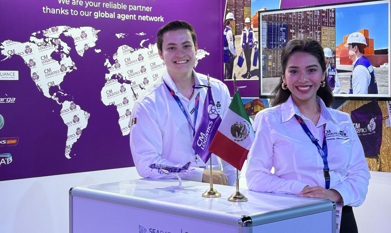 agente de carga en México
freight forwarder en México
agente de carga en CDMX
agente de carga en Monterrey
agente de carga en Guadalajara
empresa de logística en México
servicios logísticos en México
operador logístico en México
flete marítimo internacional en México
transporte marítimo México China
importación marítima a México
exportación marítima desde México
carga marítima FCL México
carga marítima LCL México
consolidado marítimo México
logística puerto Manzanillo
logística puerto Lázaro Cárdenas
logística puerto Altamira
logística puerto Veracruz
agente de carga en Manzanillo
despacho aduanal Manzanillo
transporte de contenedores en México
carga aérea internacional México
flete aéreo urgente México
agente de carga aérea CDMX
carga aérea AICM
importación aérea a México
exportación aérea desde México
servicio door to door aéreo México
transporte nacional de carga en México
transporte de carga CDMX Monterrey
transporte de carga Guadalajara CDMX
camión 53 pies México
caja seca 53 pies México
transporte de carga consolidada México
distribución última milla CDMX
transporte terrestre puerta a puerta
transporte de carga sobredimensionada México
logística de proyectos industriales
transporte de maquinaria pesada México
carga pesada en México
transporte de equipos industriales
carga de proyecto México
transporte especializado México
almacenaje fiscal en México
almacenaje en Manzanillo
almacén logístico CDMX
cross docking México
distribución nacional México
gestión de inventarios logística
importar desde China a México
importar desde Estados Unidos a México
exportar mercancía desde México
costos de importación a México
requisitos para importar a México
agente aduanal en México
comercio exterior México
cuánto cuesta importar desde China a México
qué puerto conviene Manzanillo o Lázaro Cárdenas
cuánto cobra un agente de carga en México
cómo funciona un freight forwarder
qué es FCL y LCL en logística
cómo calcular peso volumétrico carga aérea
cuánto cuesta un flete marítimo a México
mejor empresa de logística en México
CM Logistics México
CM Logistics agente de carga
CM Logistics freight forwarder
CM Logistics transporte internacional
CM Logistics comercio exterior