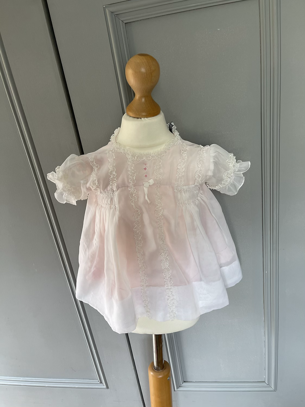 Vintage baby Girls pink and white dress 3mths