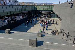 Ingresso al Palazzo del Parlamento