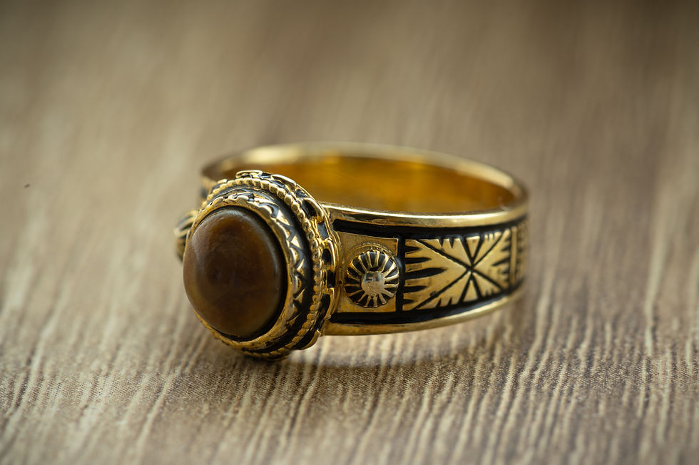 Thumbnail: Medieval Toadstone Ring