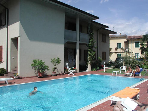 piscina.jpg