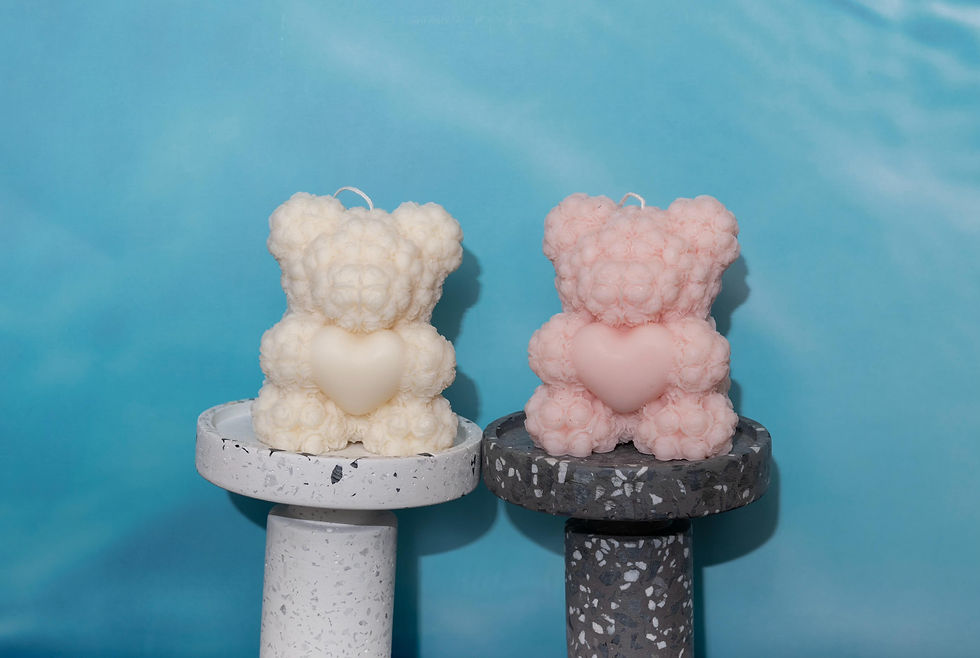 Thumbnail: Rose Bear Candle