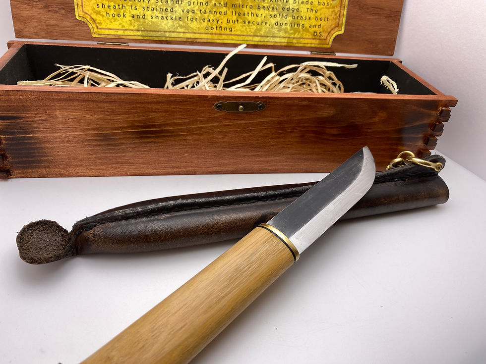 Thumbnail: Keepsake Box w/ Knife