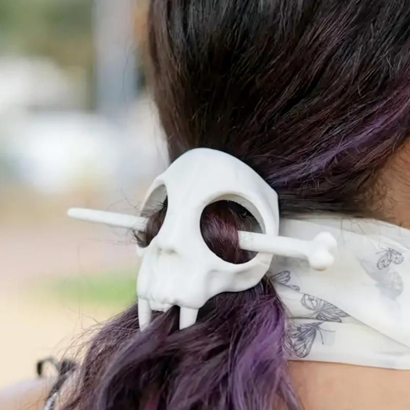 Thumbnail: White Skull Gothic Hair Stick