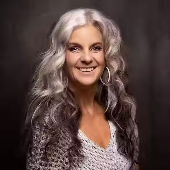sonja-ruckstuhl_frauen-fotografin-q.avif