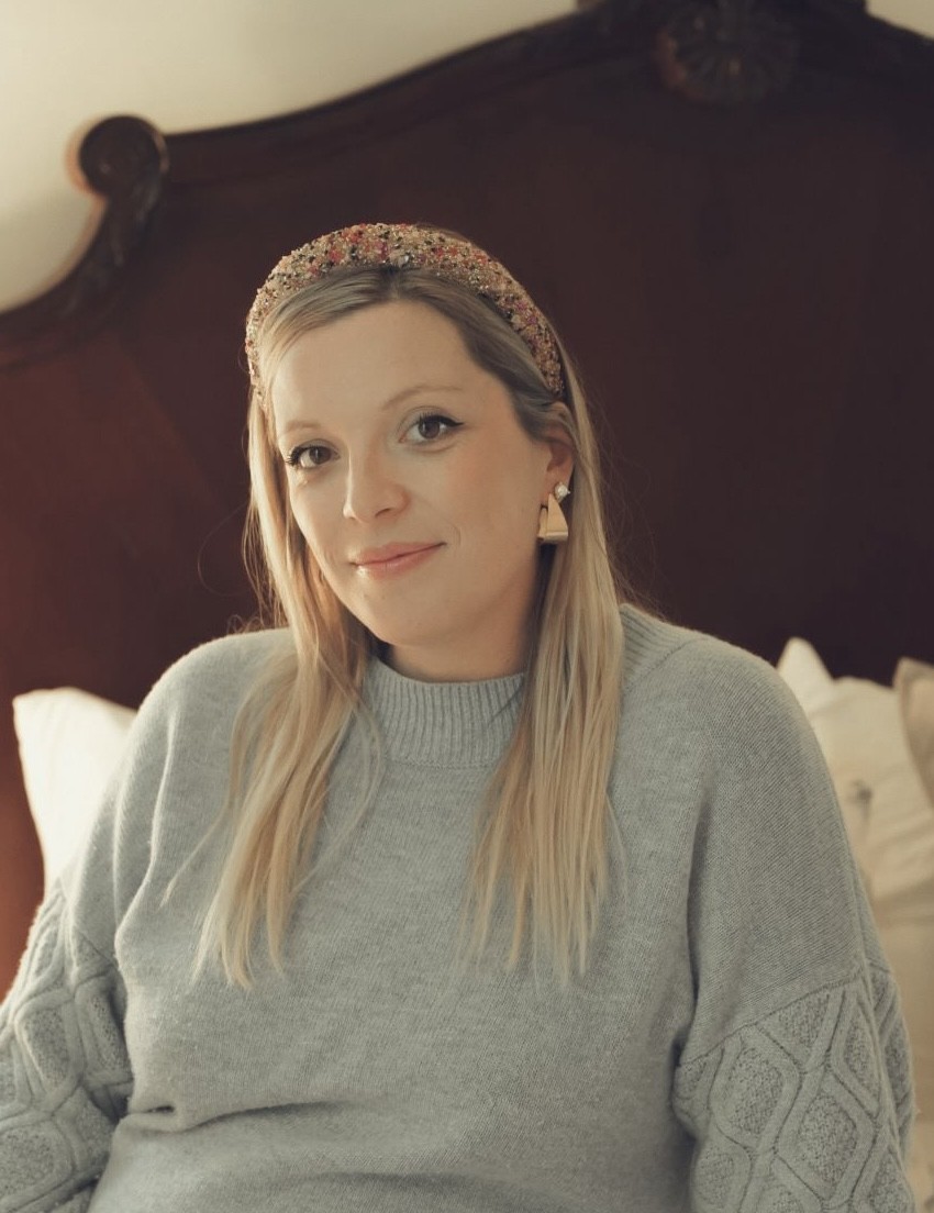 Writer: Dora Miedaner