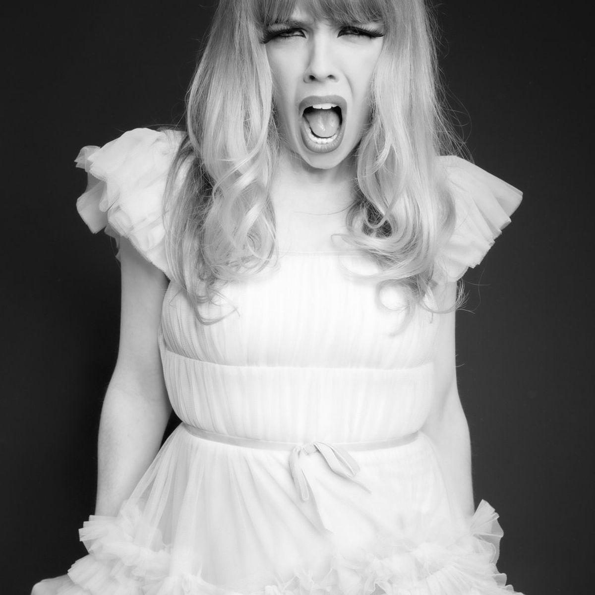 Simone Page Jones photo 3