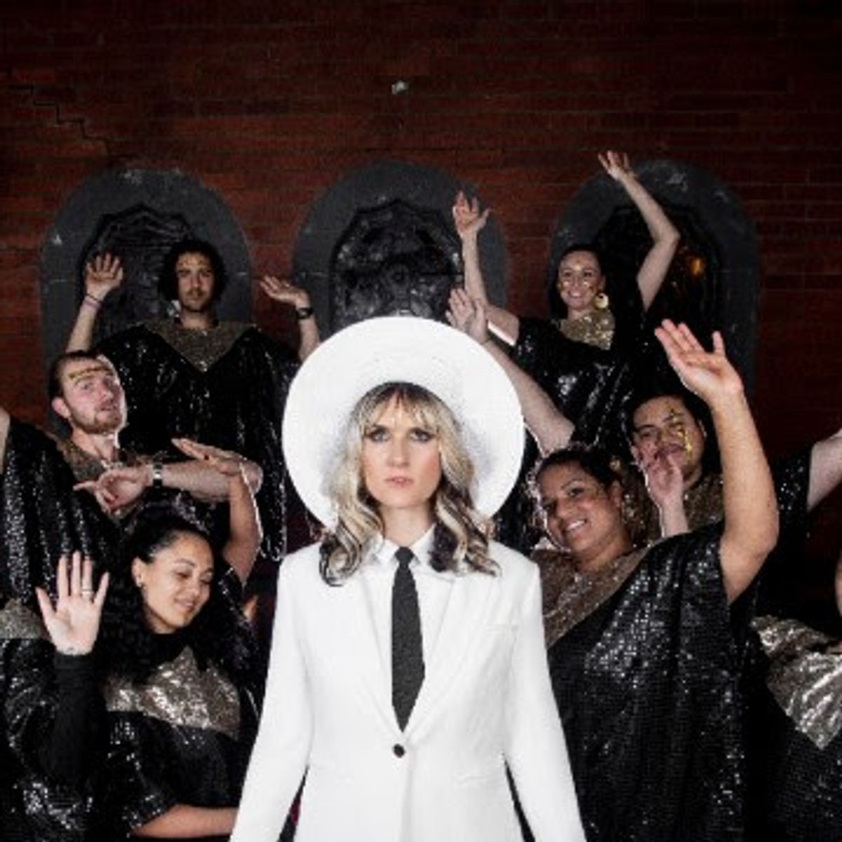 Sunshine And Disco Faith Choir photo 9