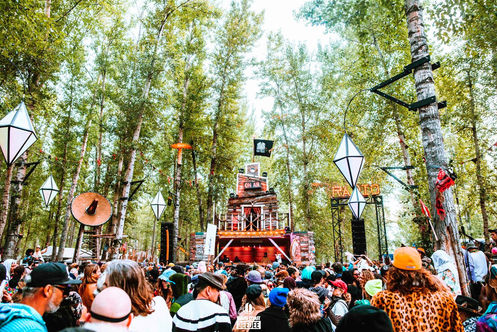 Bass Coast 2019 Radio Stage Sunrise.jpg