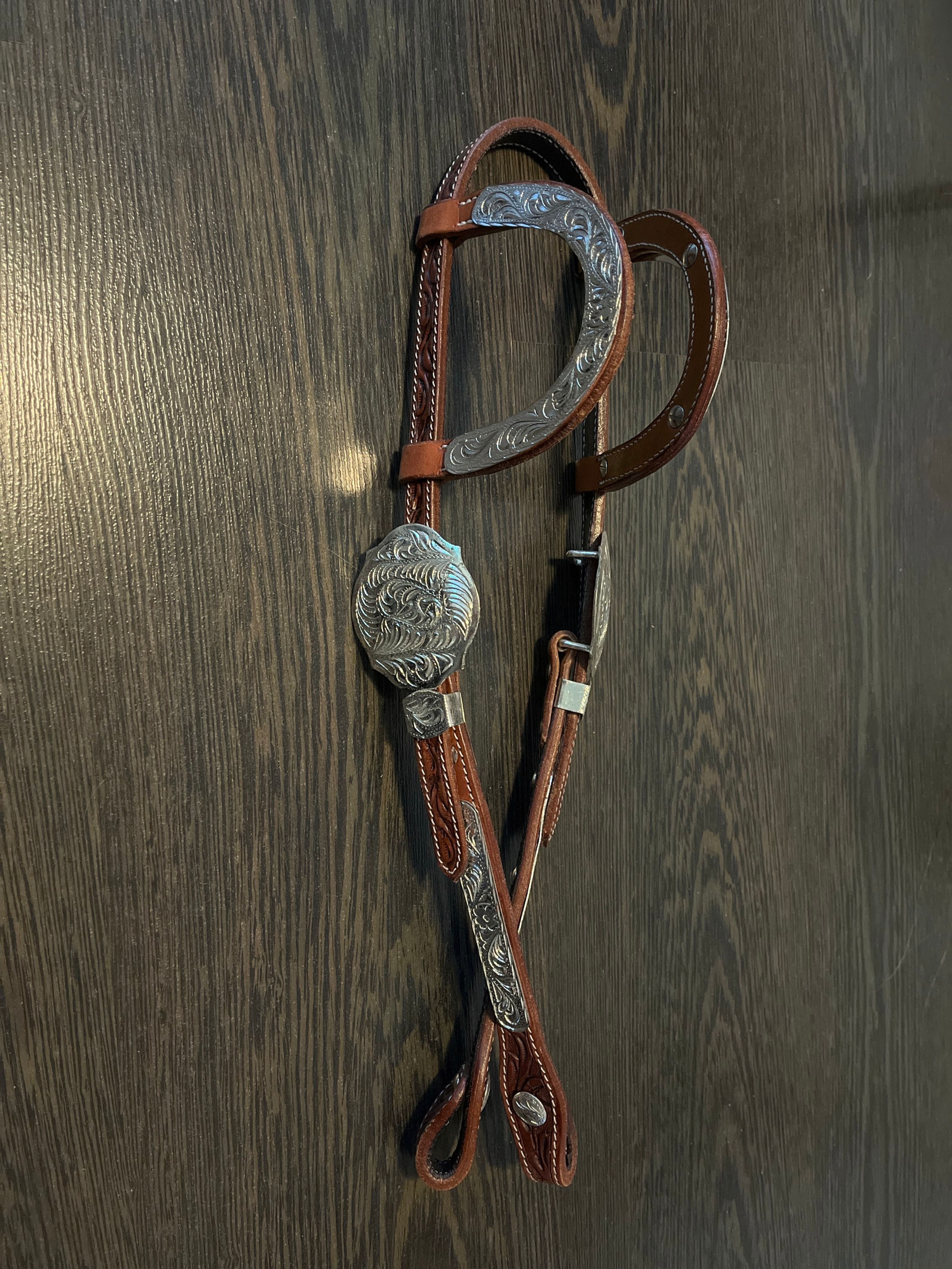 Zweiohrtrense Show chestnut 