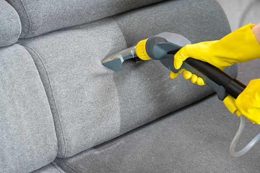 Stock_Sofa_Cleaning_02.jpg