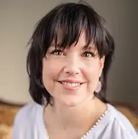 debra casagrande.webp