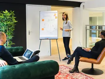 Exploring the Role of a Fractional Leadership Team: Custom Consulting Group's Solution to Change and Crisis.
