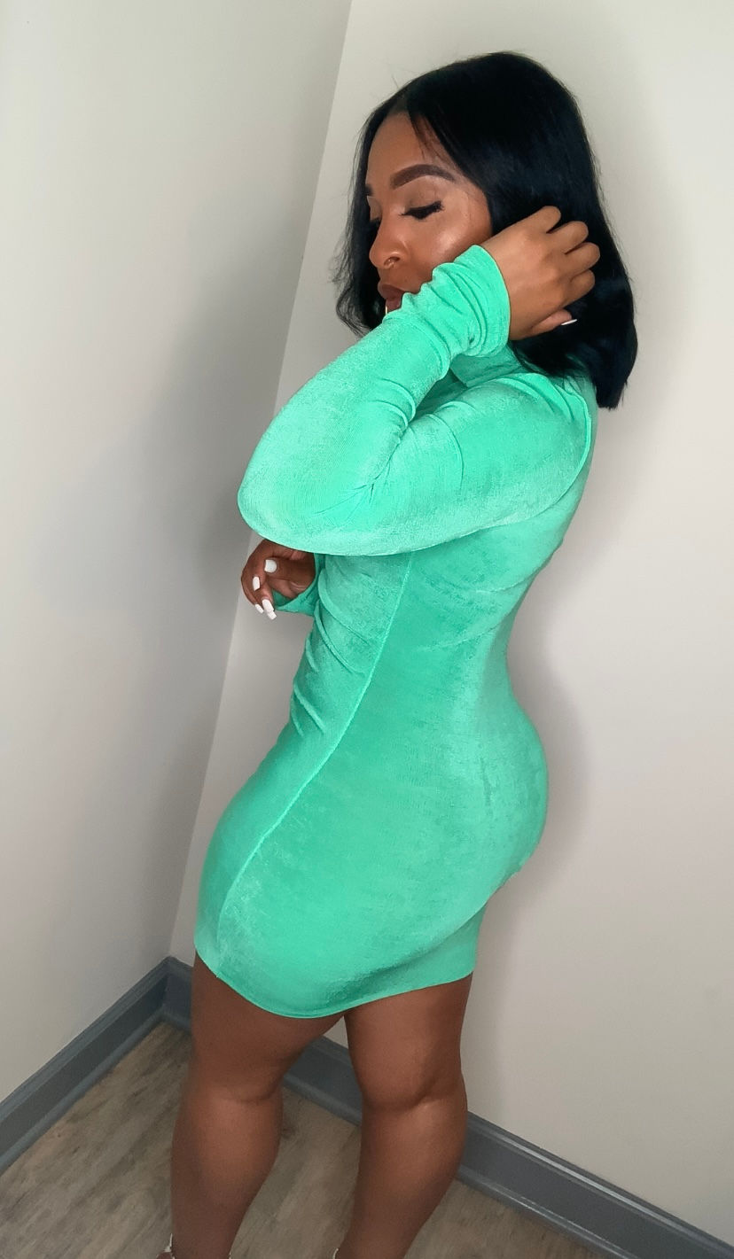 Thumbnail: Midday Midi  Dress 