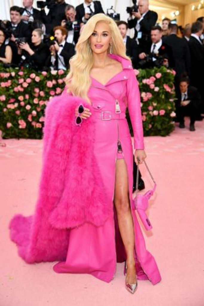 kacey-musgraves-attends-the-2019-met-gala-celebrating-camp-news-photo-1147426600-1557188971.jpg