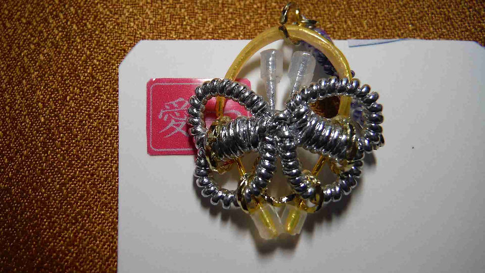 サムネイル： 0-pieridae brooch a118