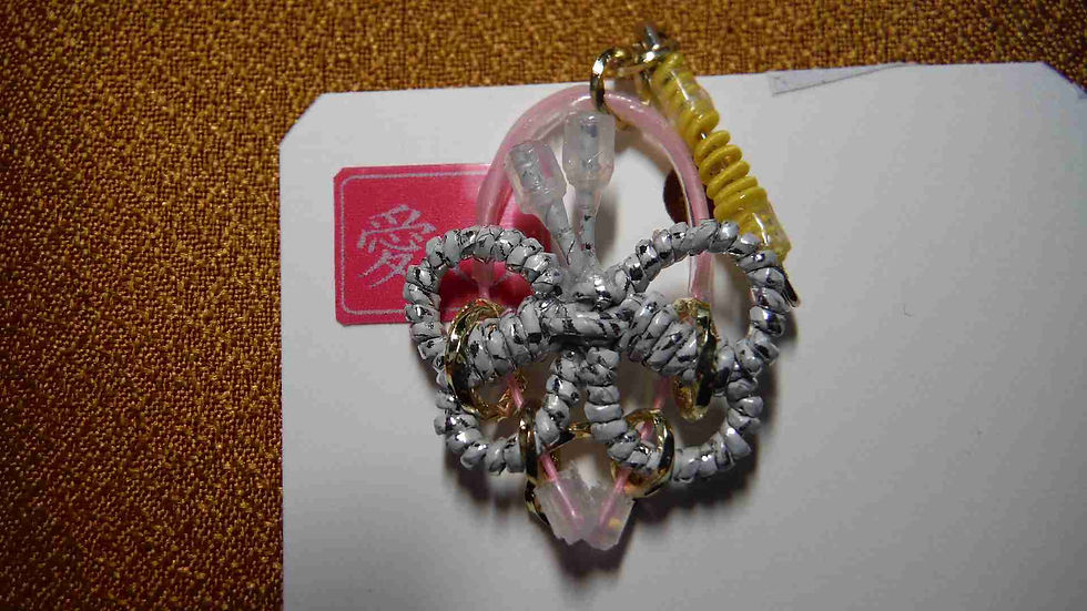 サムネイル： 0-pieridae brooch a141