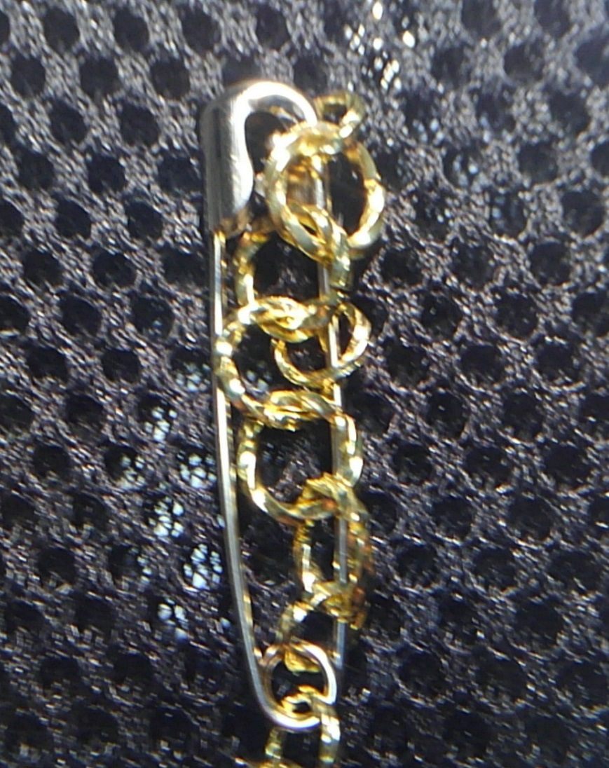 サムネイル： brooch a074