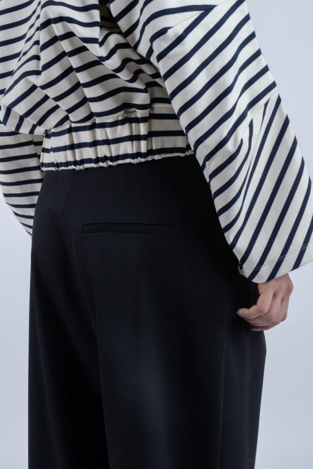 Miniatura: PANTALONE LANA PHISIQUE DU ROLE 