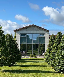 barn 01.jpg