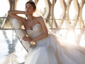 New collections PRONOVIAS 2021 and PRONOVIAS PRIVÉE 2021