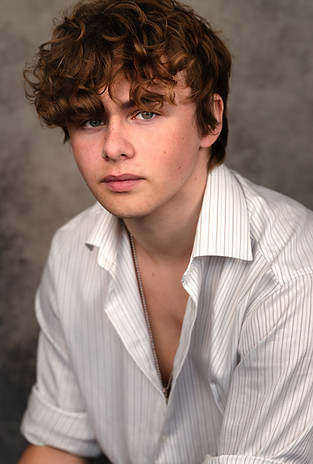 Theo - Uncropped.jpg