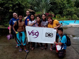WORKING IN A CROSS CULTURAL TEAM