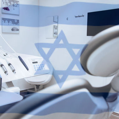 בואו להכיר את ענף יישור השיניים בישראל עם קשתיות שקופות