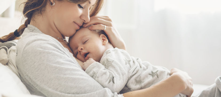 10 Tips If Your Baby Falls Asleep While Breastfeeding