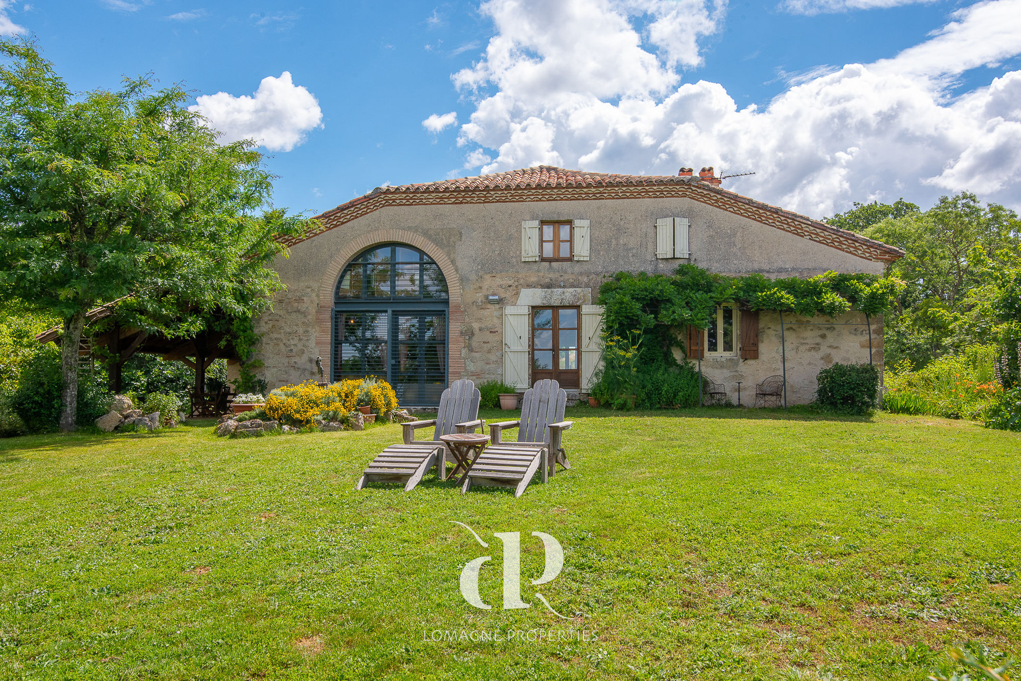 Spacious Classic Family Farmhouse in Occitanie, Tarn (81) - Image 18