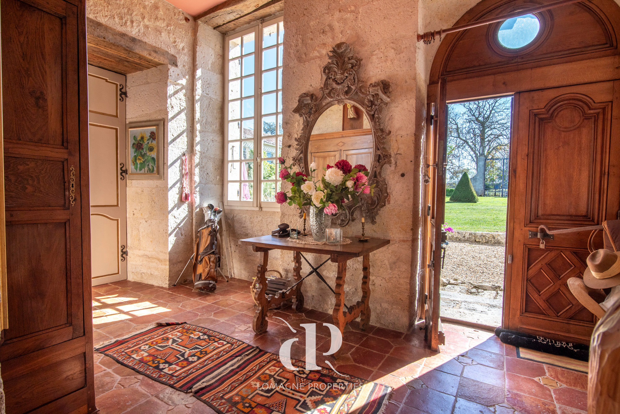 Unique Elegant 17th Century Manor House in Occitanie, Tarn-et-Garonne (82) - Image 2