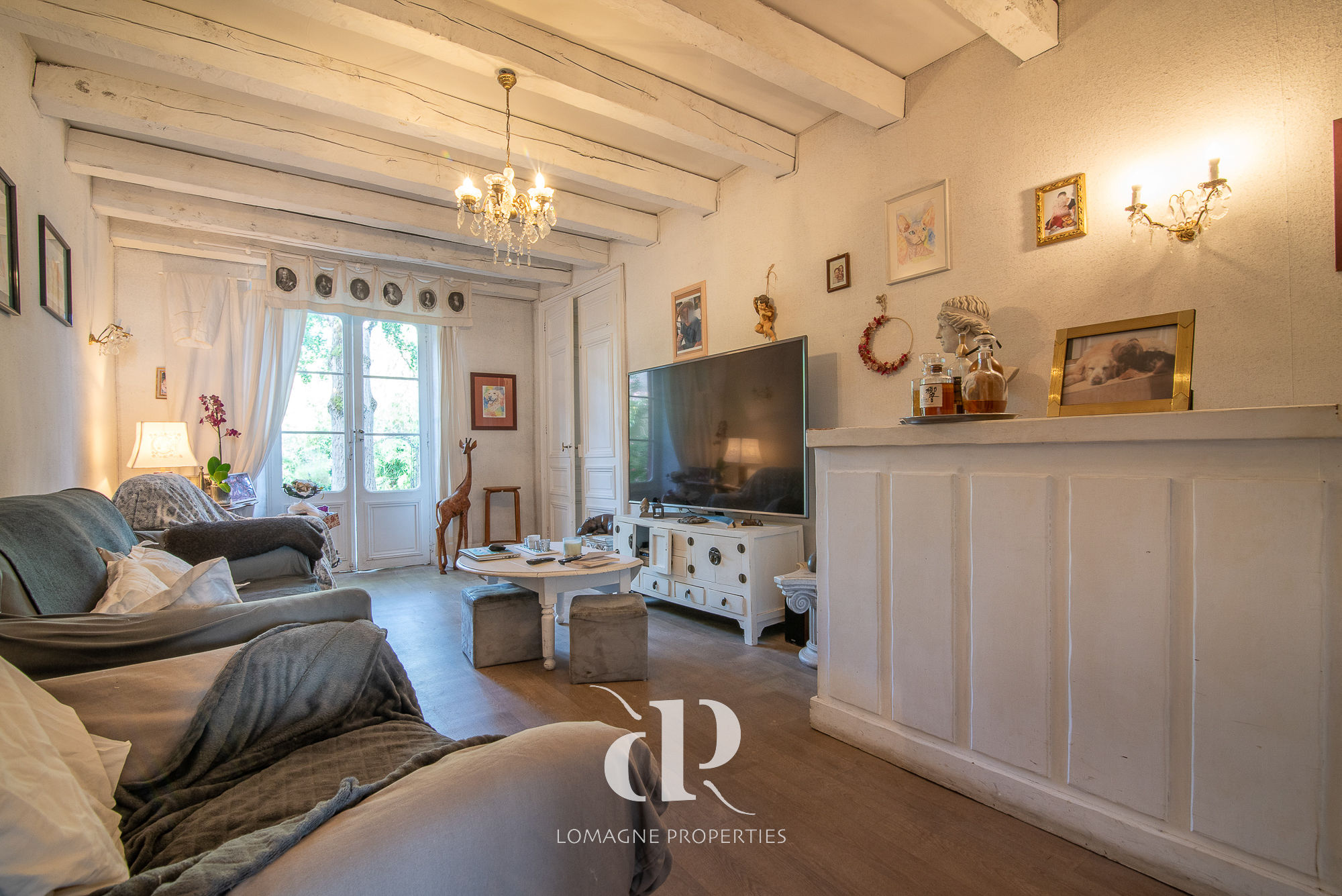 Historic Maison de Maître with exceptional potential in Occitanie, Tarn (81) - Image 9