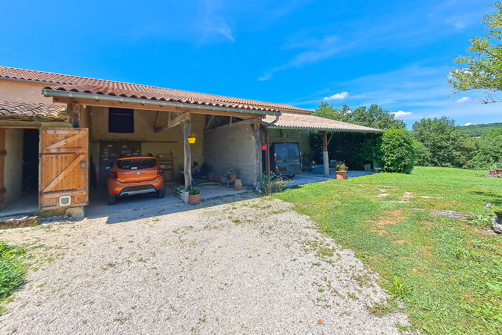 Beautiful Country Property set on 26 hectares in None, None - Image 9