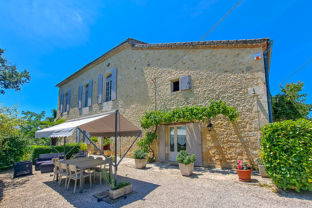 Beautiful Country Property set on 26 hectares in Occitanie, Gers (32) - Image 2