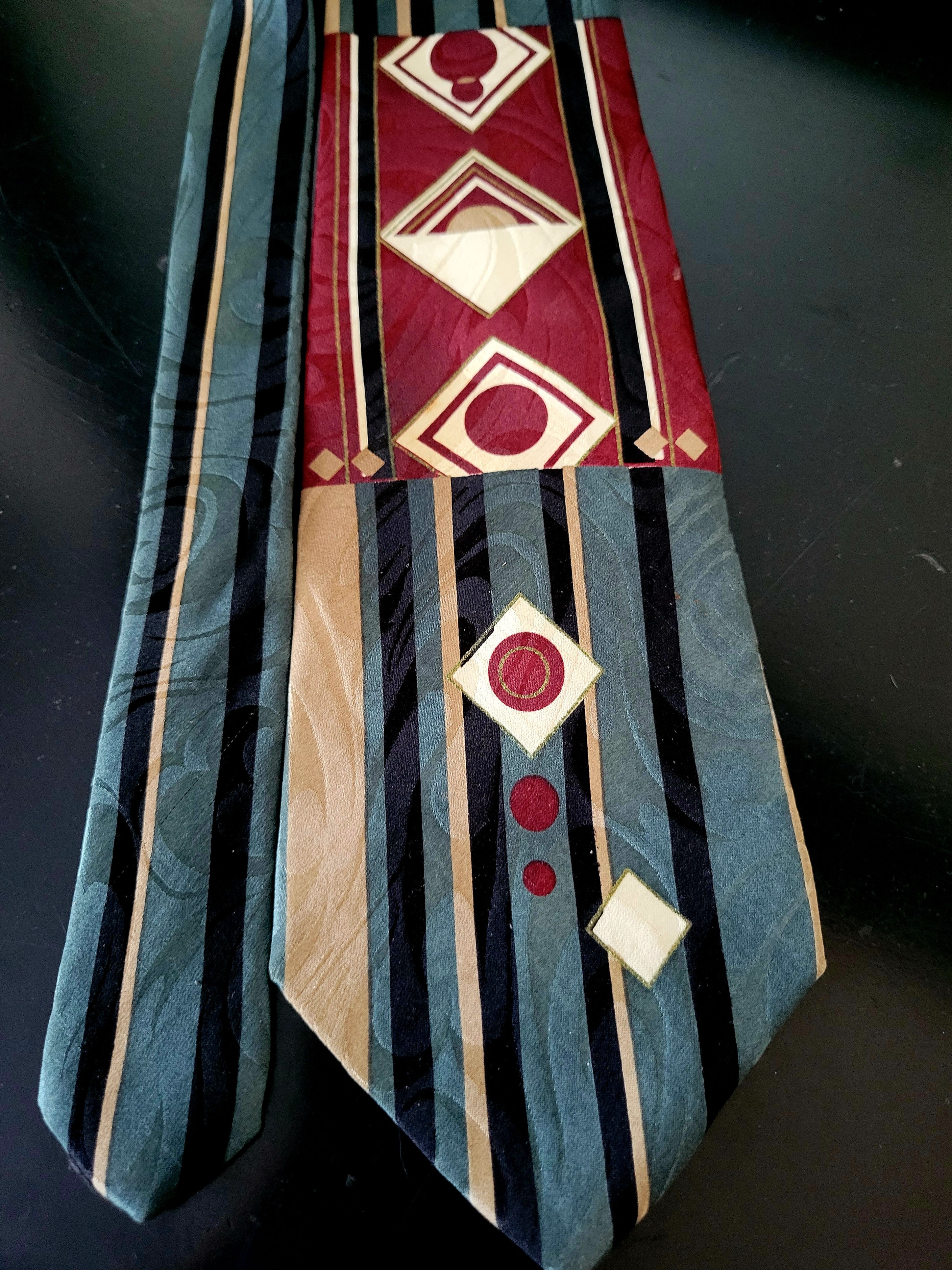 Vintage 90s Silk Hand Made J Blades & Co. Geometric Print Necktie