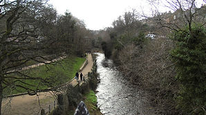 Water Of Leith Path to St Bernard's Well