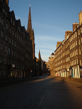 Lawnmarket Royal Mile Edinburgh
