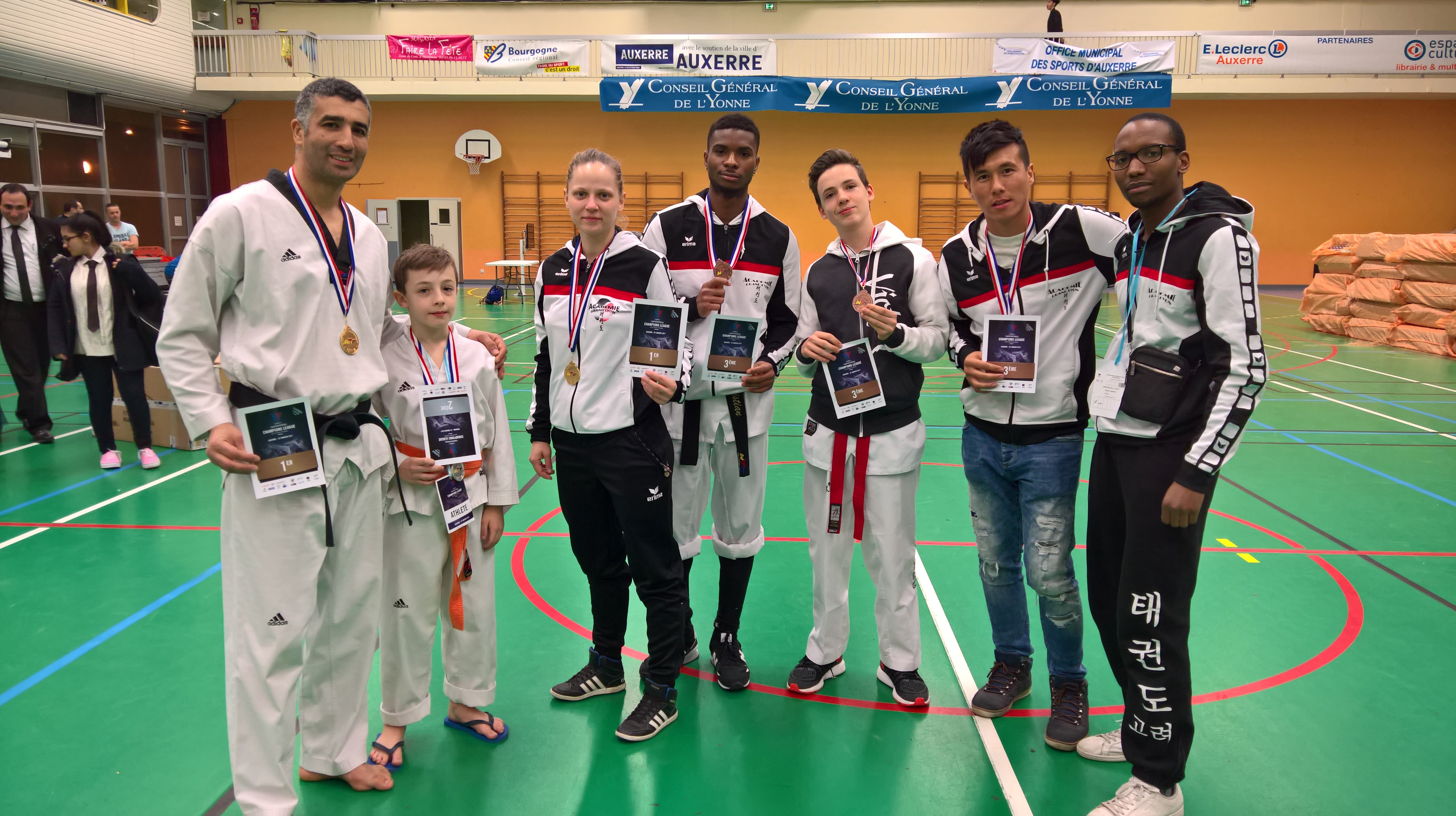 club taekwondo lyon 9