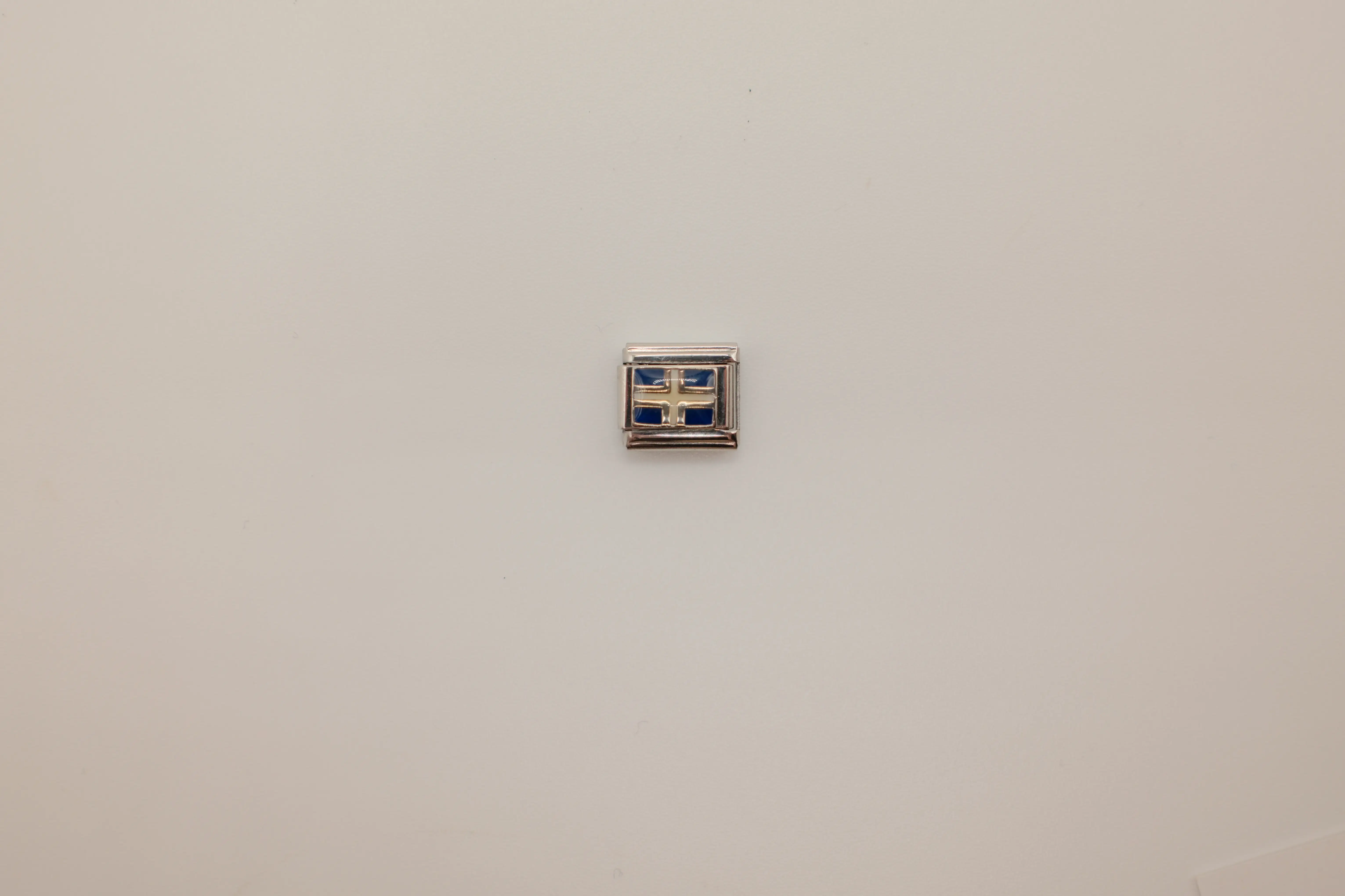 ვერცხლისფერი ჩარმი