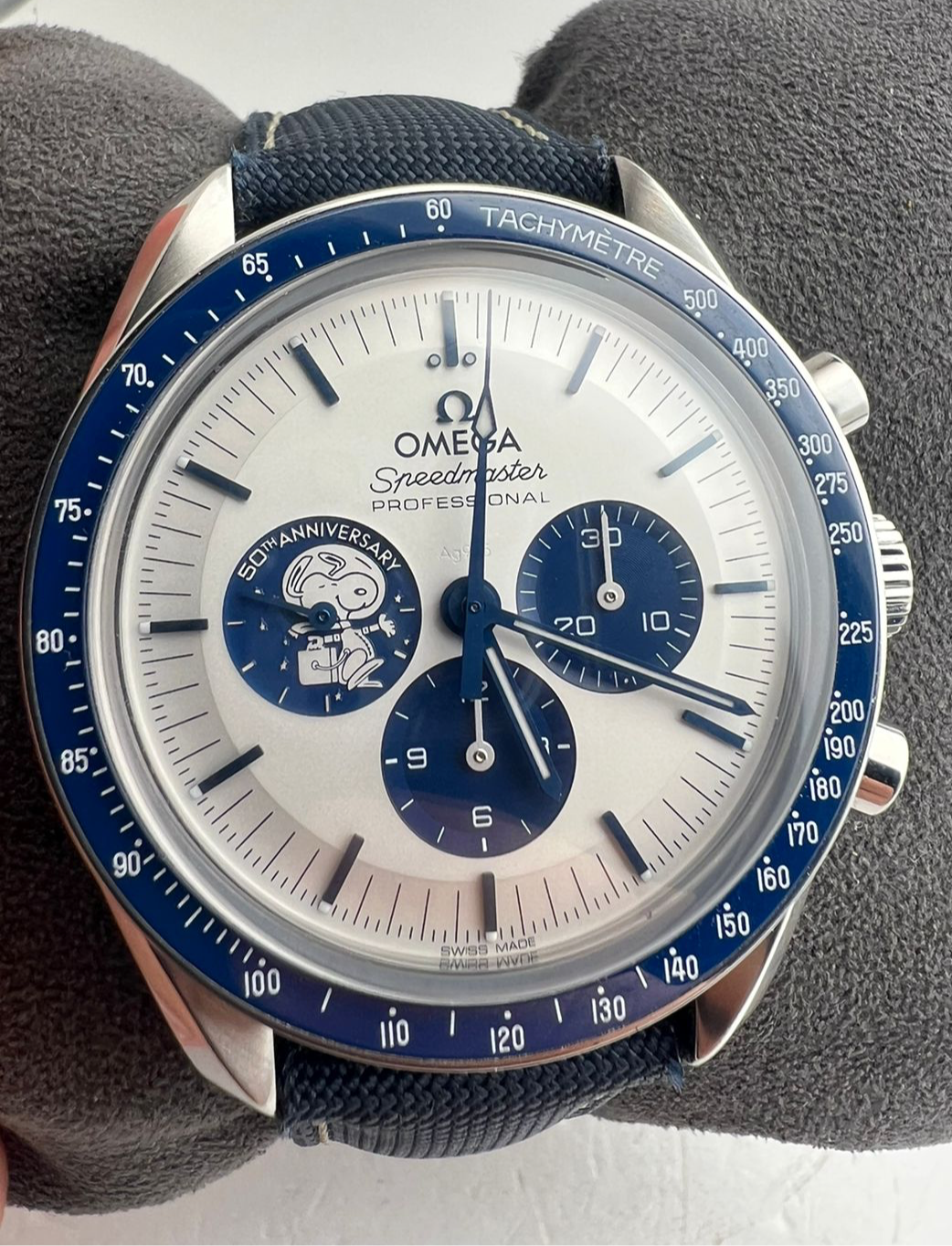 2025 Omega Speedmaster Snoopy 310.32.42.50.02.001 Manual Wind Steel