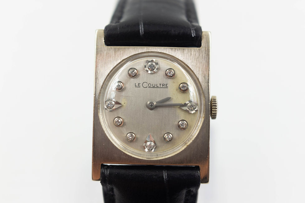 Thumbnail: Jaeger-LeCoultre K818/2 Manual Wind White Gold Diamonds 22x30mm