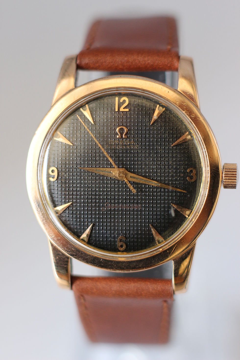 Omega Seamaster Watch Bumper Automatic Gold Plate 34mm Vintage Black Waffle Dial