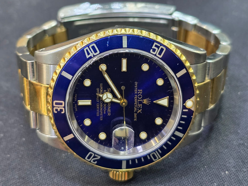 Rolex Submariner Watch 16613 Automatic 40mm Blue Dial Steel Gold