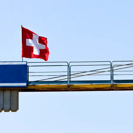 Switrzerland - blockchain & cryptocurrency regulations review