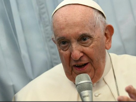 Pope Francis Reveals Secret Peace Mission in Ukraine and Pledges Support for Family Reunification