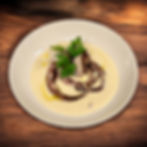 POLPO ALLA GRIGLIA CON PUREA DI CECI