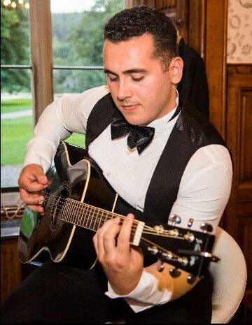 14292328_759957730809403_6319641380244422936_n