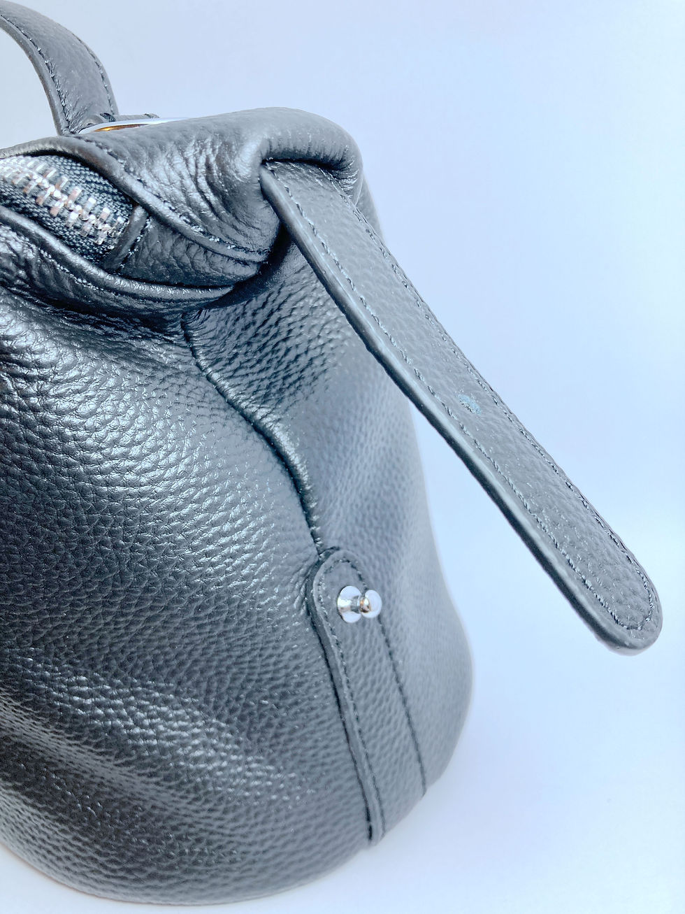 Thumbnail: Elegant bucket bag - 0012 Black