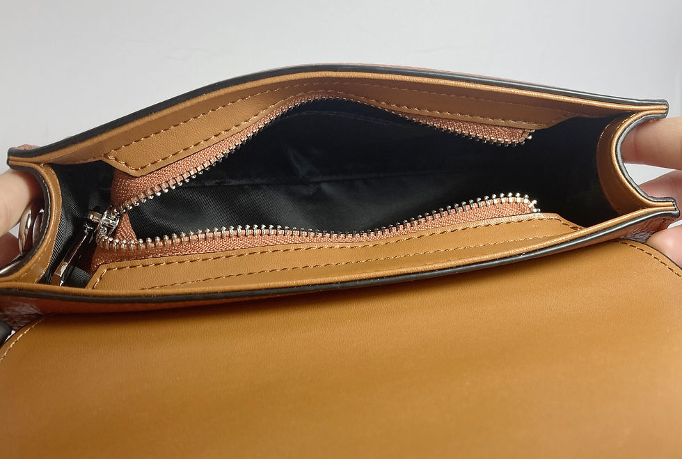 Thumbnail: Bella's cross shoulder bag with flap - 0018 camel
